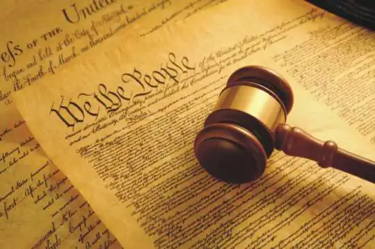 judicial constitution-gavel
